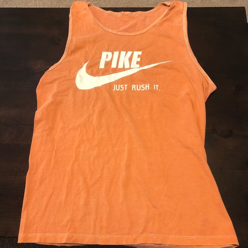 Pike Frat Rush Tank